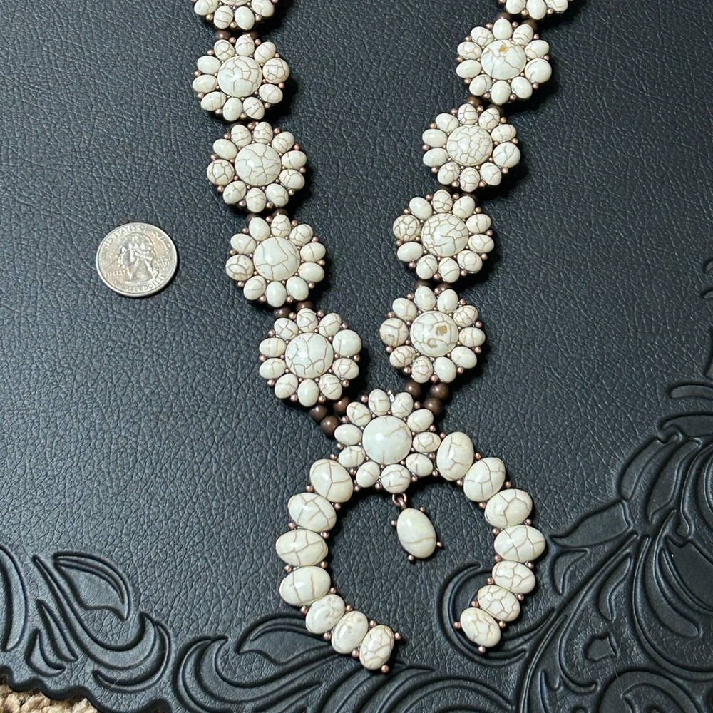 Western Squash Blossom Cream Necklace & earrings set